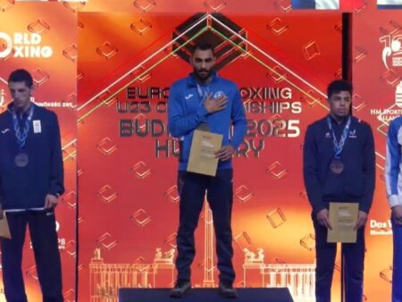 AUR pentru România în ringul de box!