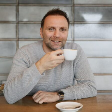 „Cu fotbalul nu îmi imaginam viitorul aici”