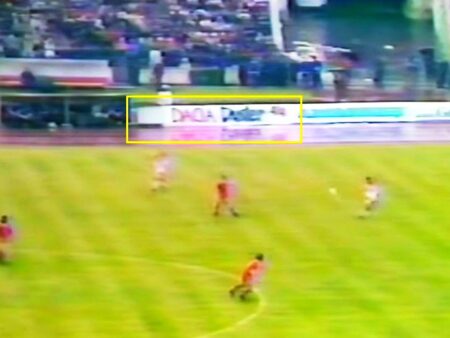 O reclamă cu „Dacia Duster” la meciul Dinamo – FC Liverpool din 1984! E adevărat! Cum s-a întâmplat asta?