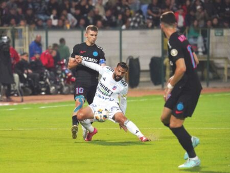 „Se simte ca o restricție. Am întâlnit jucători străini cu un salariu de 3.000 de euro”