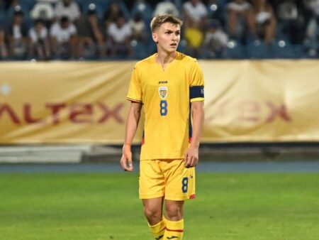 România U21 – Spania U21, exclusiv pe Voyo și Pro Arena, marți, de la 19:00. „Tricolorii mici” se confruntă cu un „balaur”