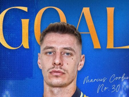 Bucuria unui tricolor din străinătate după înscrierea golului, de unul singur