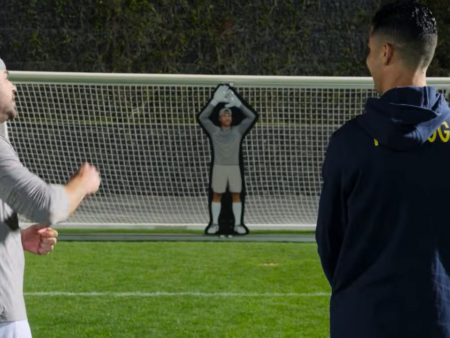 Cristiano Ronaldo, evaluat de un fost inginer NASA! Portughezul, față în față cu un robot de ultimă tehnologie.