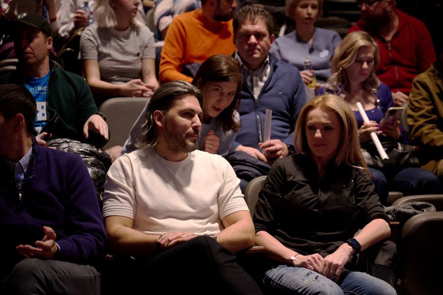 Adrian Vasile și Iulia Curea la eveniment Neînvinșii CSM București, zdruncinată din temelii » Adi Vasile a fost DAT AFARĂ! Pleacă și Cristina Vărzaru