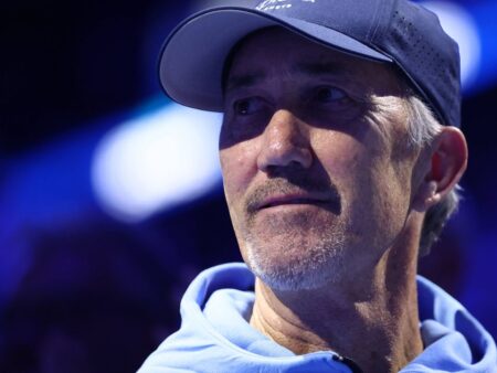 Asta a fost tot? La 60 de ani, Darren Cahill se întreabă dacă s-a retras în glorie sau își amână pensionarea.