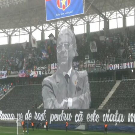 Momente încărcate de emoție în Ghencea » Omagiu adus lui Emeric Ienei de către steliști