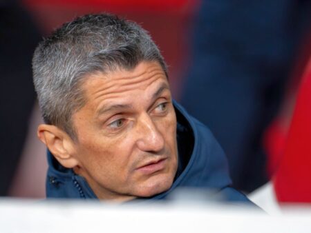 Dan Șucu trebuie să găsească un nou antrenor la Genoa » Cine are cele mai mari șanse să-l înlocuiască pe Vieira + O surpriză pe lista candidaților!