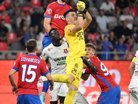 OUT înainte de Hermannstadt – FCSB! Un titular s-a accidentat pe scările autocarului: „Are trei copci”