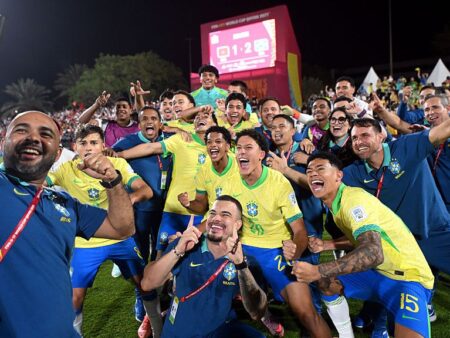 Azi se decid finalistele Campionatului Mondial U17. Trei echipe europene și Brazilia concurează pentru trofeu.