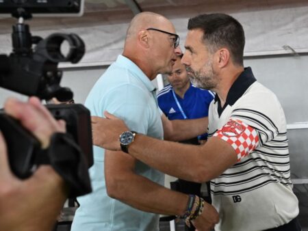 FC Botoșani – Dinamo, începând cu ora 20:30. Analiza și pronosticurile lui Dan Chilom