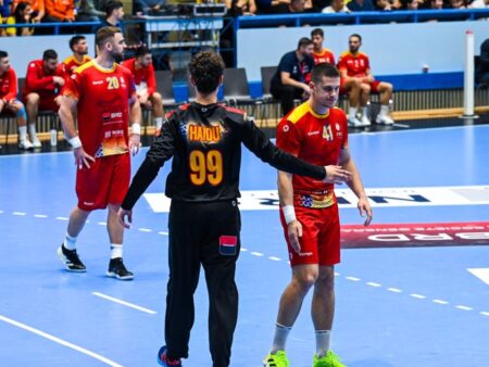 Pe ce poziție a terminat naționala României la Trofeul Carpați și cine a fost revelația tricolorilor?