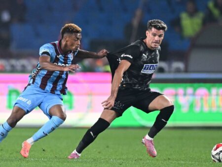 Ianis Hagi, magistral: golul său spectaculos a salvat Alanyaspor. Nota sa, pe măsura unui star.