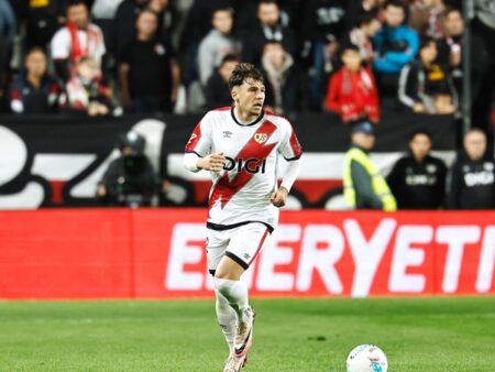 Andrei Rațiu, esențial pentru Rayo la doar un minut după ce a pătruns pe teren!