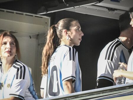 Boca Juniors – River Plate, Superclásico cu Dua Lipa pe La Bombonera!