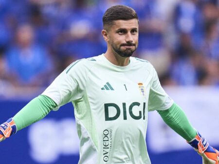 Ce s-a întâmplat în continuare cu Horațiu Moldovan! Câte meciuri consecutive a petrecut ca rezervă la Oviedo?