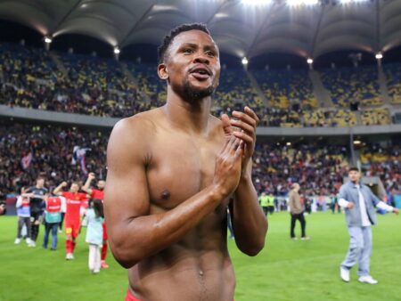 Siyabonga Ngezana, EXCLUS! A sosit explicația oficială