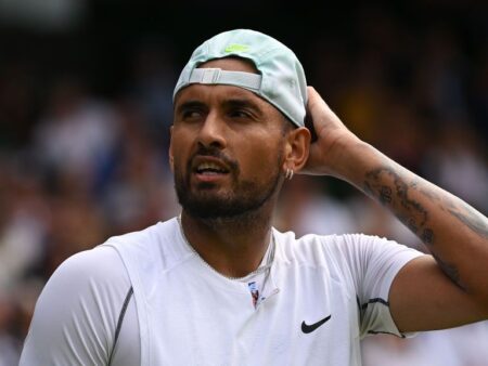 Nick Kyrgios „resimte presiunea” duelului cu Aryna Sabalenka: australianul nu s-a putut abține și i-a lansat o „săgeată” bieloruşe.
