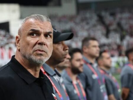 Olăroiu, ca un leu în colivie: reacția sa la golul Emiratelor, pe toate posturile locale