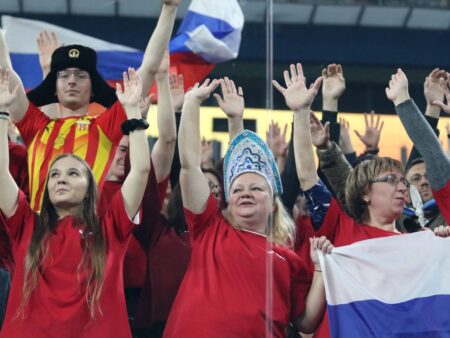 Naționala care a parcurs peste 17.000 km pentru amicalul cu Rusia de pe „Gazprom Arena” din Sankt Petersburg!