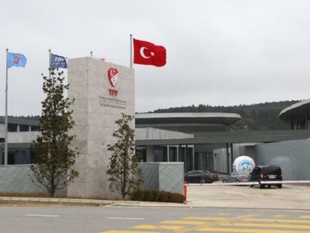 Turcia a suspendat 102 jucători în urma unei anchete legate de pariuri ilegale. Doi dintre ei fac parte din Galatasaray!