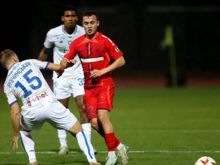 FCSB a renunțat la un nou titlu! Duelul se desfășoară între două echipe.