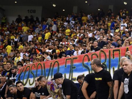 Emoții pentru echipa națională: Facțiunea „Uniți sub Tricolor” pleacă la Zenica! Mesajul transmis în ziua meciului