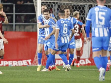 Universitatea Craiova – Rapid, derbi pe stadionul „Ion Oblemenco” la ora 20:30!