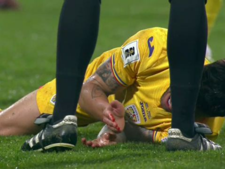 Imagini înfricoșătoare în Bosnia – România! Marius Marin s-a prăbușit pe teren, cu sânge pe el.