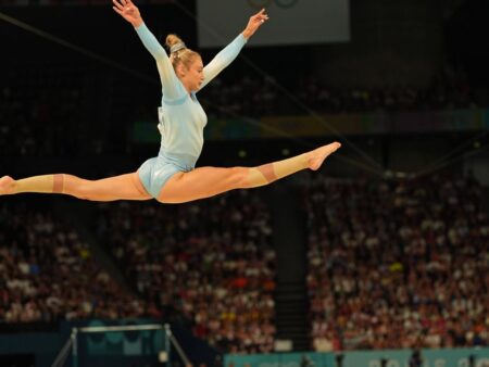 Dumitru Dragomir comentează scandalul Voinea: „I-aș oferi o primă mamei! Cum poți pleca la război cu un mimi?”