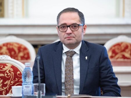 „Da, este absolut adevărat. Știți de ce nu i-am oferit banii?” + Ataș la Lipă