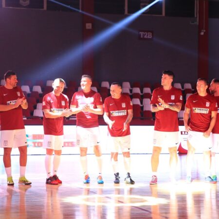 Eroii neștiuți ai Diviziei A, prezenți pe teren la debutul lui Săpunaru la old-boys » Au mii de meciuri în prima ligă, îi recunoști pe toți?