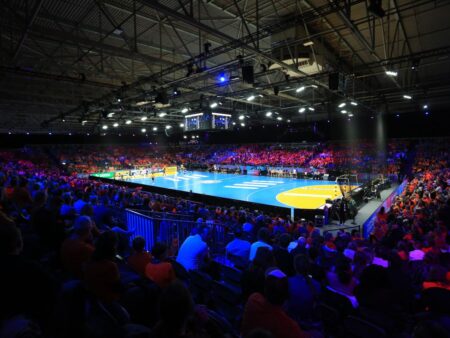 Zi de handbal la Rotterdam Ahoy în cadrul Campionatului Mondial de handbal feminin: rezultate, fotografii și detalii