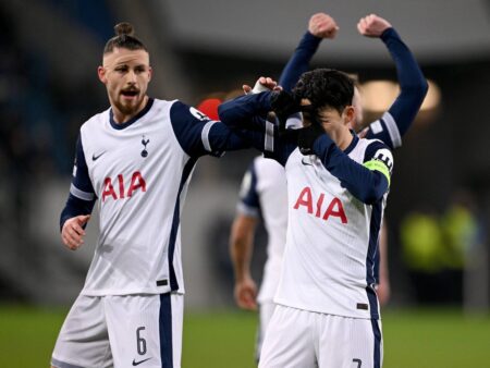 O femeie a primit o pedeapsă cu închisoarea pentru șantajarea fostului coechipier al lui Radu Drăgușin.