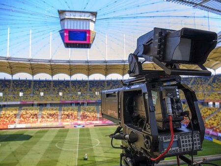 Cine va difuza meciul Universitatea Craiova – Sparta Praga și FCSB la TV?