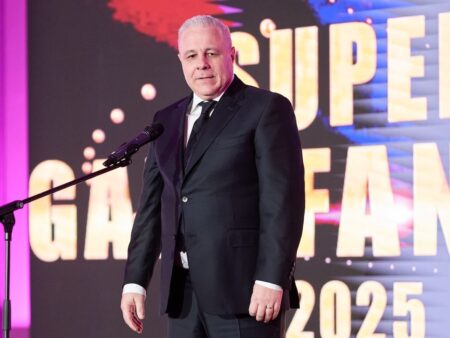 „Mi-ai arătat că ești un antrenor de excepție” / „Dar, cine altcineva ar fi?”