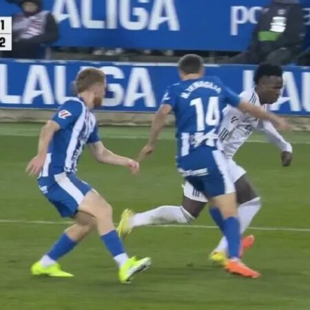 „Nu l-a dat din cauza mea”