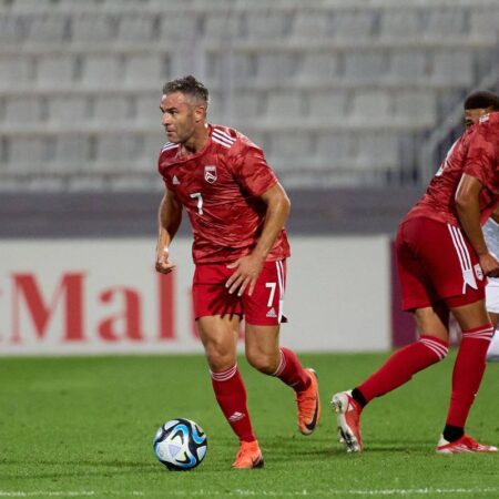 Polițistul-fotbalist care a scris istorie în Conference League! A pătruns pe teren și a stabilit un record în Europa