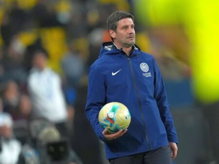 Decizia conducerii de la Inter legată de Cristi Chivu, după eșecul din Supercupă » Comunicatul italiensc