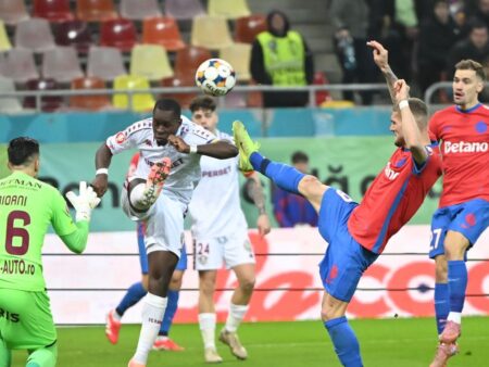 FCSB, îmbunătățită, dar cu ajutor. Rapid nu dispune de o echipă demnă de titlu. Caramavrov analizează derby-ul câștigat de campioana României cu 2-1.