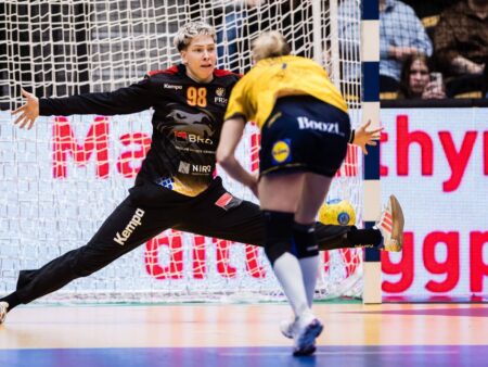 După 18 ani de la primul antrenament, Daciana Hosu revine în orașul natal și semnează cu rivala echipei sale: „Sunt nerăbdătoare!”