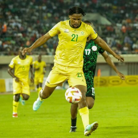 Ngezana, debut strălucit la Cupa Africii » Urmează confruntarea cu o legendă a fotbalului