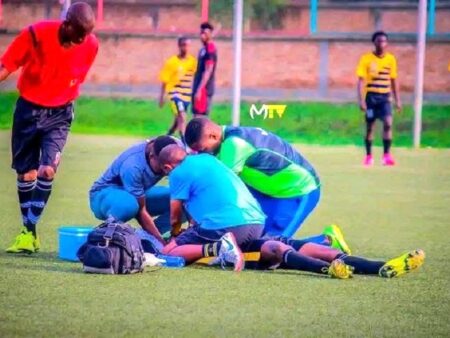 Decizie fatală pe teren! De ce a jucat cu o monedă în gură?