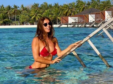 Adriana Petrescu, sărbătoare de lux la Dubai: „Vă iubesc”