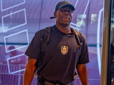 „Fundașul câștigător al Ligii Campionilor, pe punctul de a se despărți după doar 197 de minute”