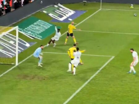 E ca un vin bun! Cristiano Ronaldo, gol cu călcâiul și o nouă realizare, în penultimul meci din 2025.