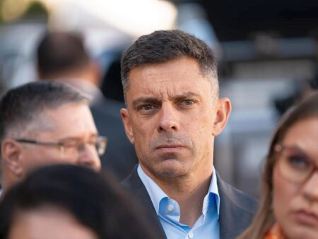 „Celor care opun Legea Novak le transmit…”