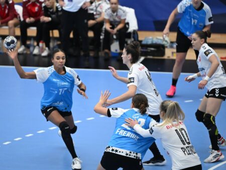 CSM București – HC Zalău: Prima apariție a Bojanei Popovic pe banca „tigroaicelor”