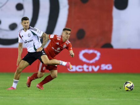 „Sunt deschis la negocieri cu oricine”