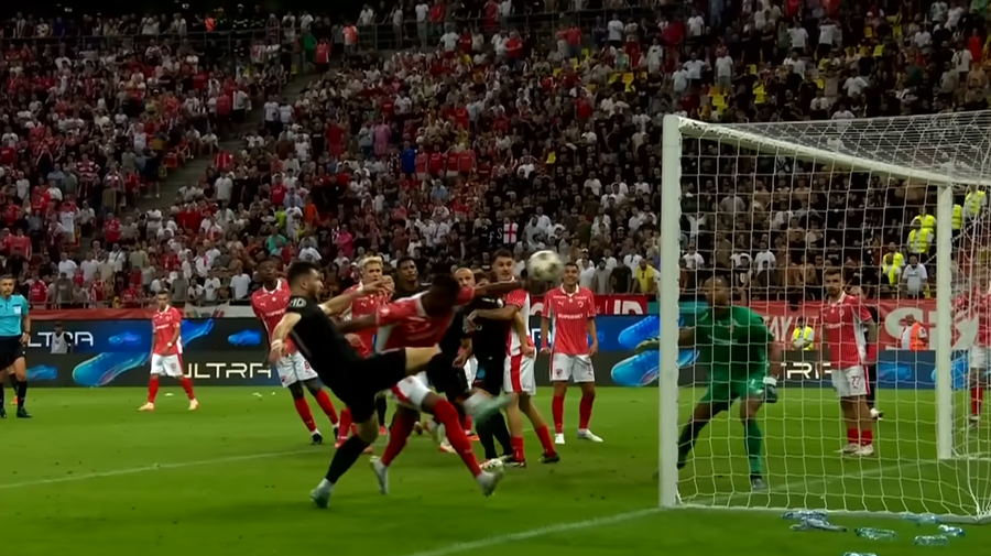 Gnahore, luptând pentru stabilitate și recunoaștere în carieră.