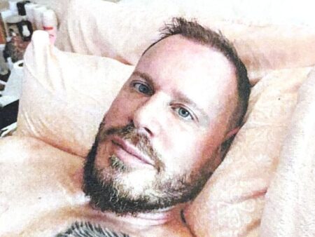 FBI a difuzat o fotografie recentă cu „El Jefe”, fostul sportiv olimpic transformat în narco-terorist » Recompensă substanțială oferită pentru captura fugarului